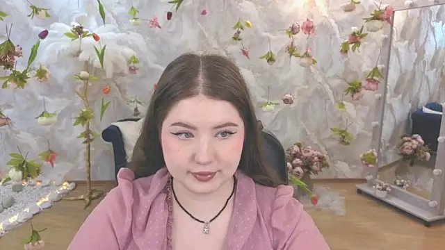 NicoleFoxery online show from June 18, 6:23 pm