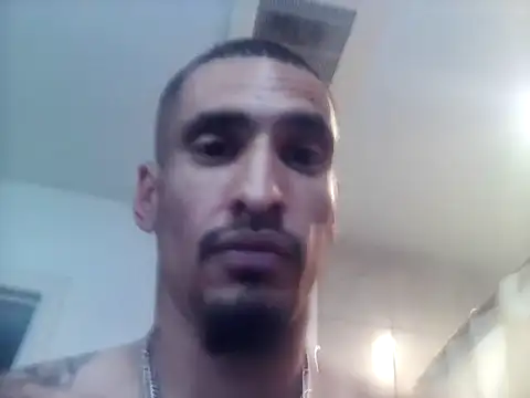 Snapshot of Prettyboiflaco chatting on December 30, 10:34 pm Prettyboiflaco online show from December 30, 10:34 pm