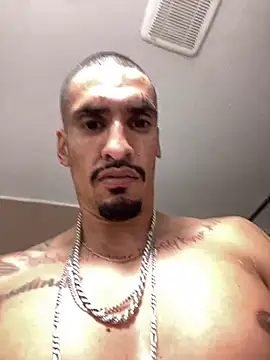 Snapshot of Prettyboiflaco chatting on February 12, 10:59 pm Prettyboiflaco online show from February 12, 10:59 pm