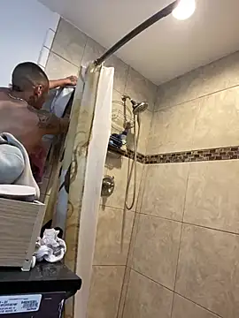 Snapshot of Prettyboiflaco chatting on February 15, 11:28 am Prettyboiflaco online show from February 15, 11:28 am