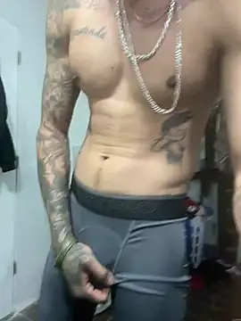 Snapshot of Prettyboiflaco chatting on March 6, 11:58 am Prettyboiflaco online show from March 6, 11:58 am