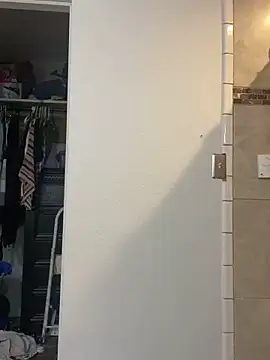 Snapshot of Prettyboiflaco chatting on March 6, 11:20 pm Prettyboiflaco online show from March 6, 11:20 pm