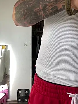 Snapshot of Prettyboiflaco chatting on March 7, 3:28 pm Prettyboiflaco online show from March 7, 3:28 pm