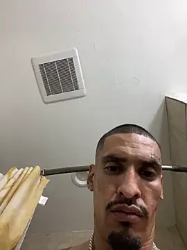 Snapshot of Prettyboiflaco chatting on March 8, 2:12 am Prettyboiflaco online show from March 8, 2:12 am