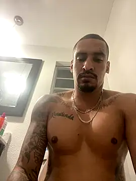 Snapshot of Prettyboiflaco chatting on September 21, 2:24 am Prettyboiflaco online show from September 21, 2:24 am