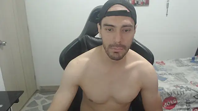 samuelgarcia  online show from June 22, 5:37 am