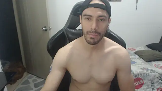 samuelgarcia  online show from July 24, 7:17 am