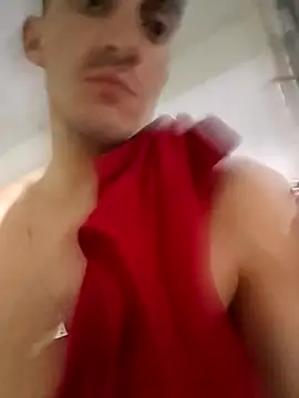 Snapshot of TommyMomentum chatting on November 18, 5:45 am TommyMomentum online show from November 18, 5:45 am