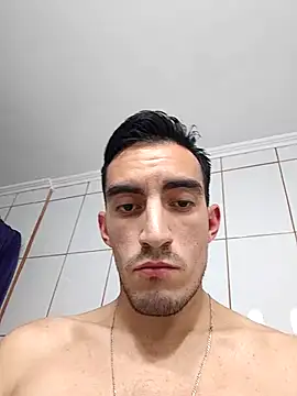 Snapshot of TommyMomentum chatting on November 21, 5:06 am TommyMomentum online show from November 21, 5:06 am