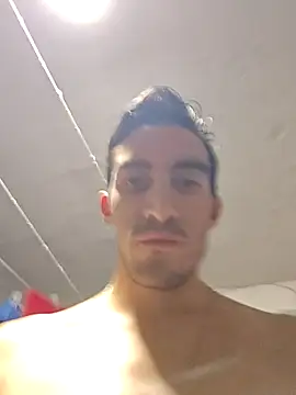 Snapshot of TommyMomentum chatting on December 23, 5:05 am TommyMomentum online show from December 23, 5:05 am