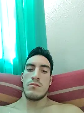 Snapshot of TommyMomentum chatting on March 12, 12:33 pm TommyMomentum online show from March 12, 12:33 pm