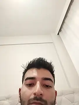 Beyefendistannbul online show from March 13, 1:18 pm