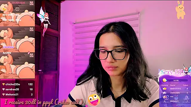 Snapshot of Luniverse chatting on January 18, 12:02 am Luniverse online show from January 18, 12:02 am