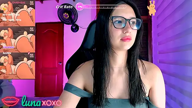 Snapshot of Luniverse chatting on September 10, 8:53 pm Luniverse online show from September 10, 8:53 pm