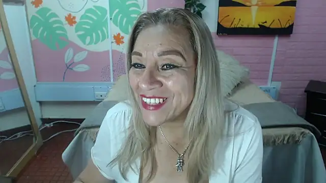 ZAMANTHA online show from November 26, 4:30 pm