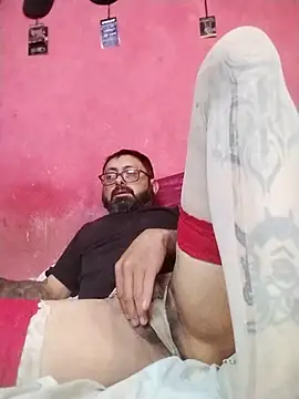 lingerieman420xh online show from May 26, 3:35 am