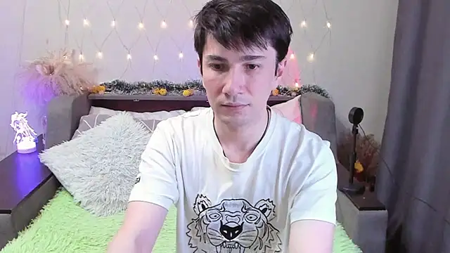 Snapshot of Yumi_steve chatting on November 28, 4:53 pm Yumi steve online show from November 28, 4:53 pm