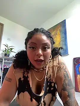 Snapshot of PrincessLauren420 chatting on October 16, 3:57 pm PrincessLauren420 online show from October 16, 3:57 pm