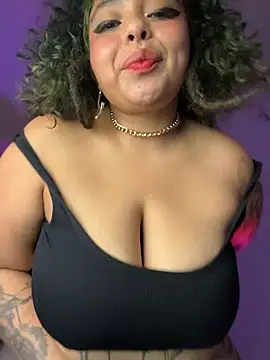 PrincessLauren420 online show from April 28, 2:38 am