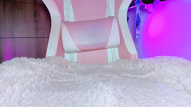 KataFerreira777 online show from October 9, 12:08 am