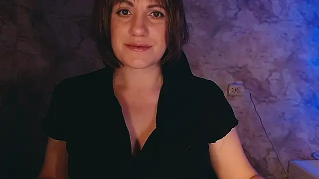 Snapshot of _letty_ chatting on December 19, 8:34 pm letty online show from December 19, 8:34 pm