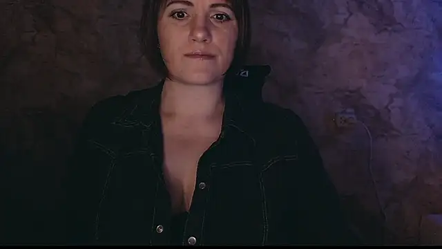 Snapshot of _letty_ chatting on March 14, 8:49 pm letty online show from March 14, 8:49 pm