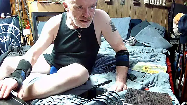 Makowboy online show from January 15, 11:30 pm