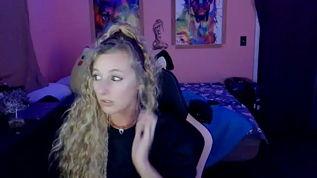 AsiaGoesPro online show from December 21, 5:47 am