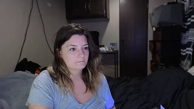 magicsparkles online show from March 6, 2:19 am