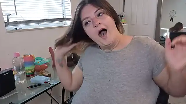 magicsparkles online show from June 1, 2:08 pm