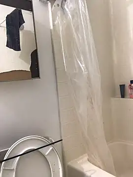 Snapshot of BigButtBetaBoi chatting on March 13, 10:16 pm BigButtBetaBoi online show from March 13, 10:16 pm