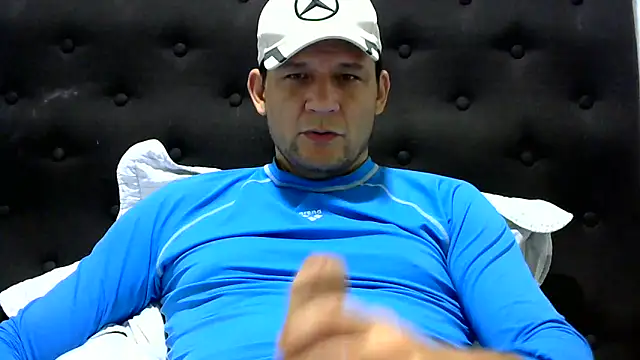 altenori112 online show from January 30, 1:44 am