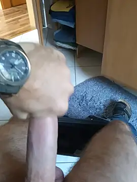 Snapshot of sexy_hotman_69 chatting on January 24, 12:10 pm sexy hotman 69 online show from January 24, 12:10 pm