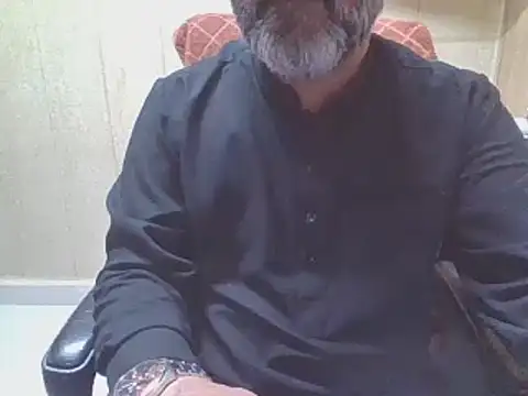 hairymaster95 online show from February 24, 7:06 am