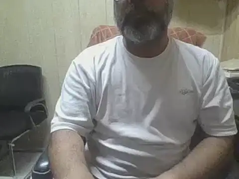 hairymaster95 online show from July 12, 5:20 am