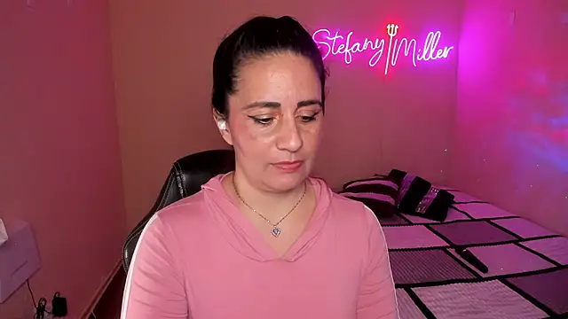 Snapshot of stefany_miller77 chatting on January 10, 3:48 pm stefany miller77 online show from January 10, 3:48 pm