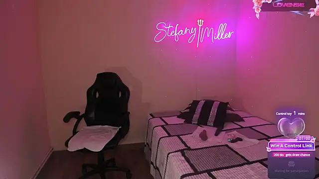 Snapshot of stefany_miller77 chatting on February 20, 4:57 pm stefany miller77 online show from February 20, 4:57 pm