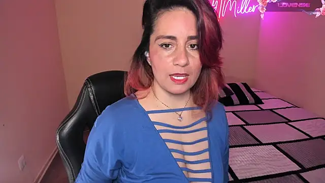 Snapshot of stefany_miller77 chatting on March 13, 10:05 am stefany miller77 online show from March 13, 10:05 am