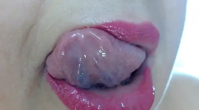 Snapshot of Kerly_Doll chatting on January 9, 11:34 pm Kerly Doll online show from January 9, 11:34 pm