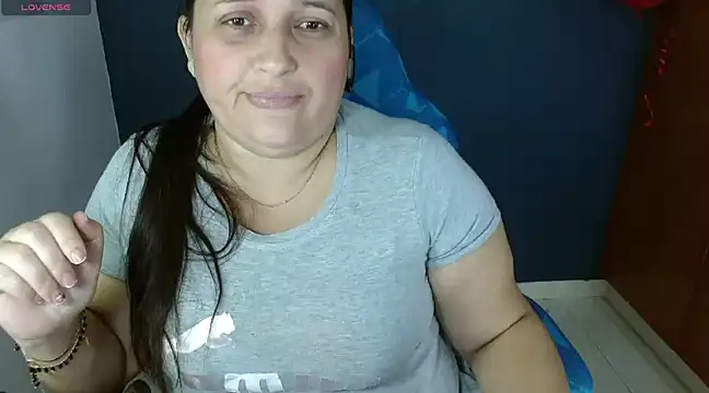 Snapshot of Kerly_Doll chatting on February 15, 6:44 pm Kerly Doll online show from February 15, 6:44 pm