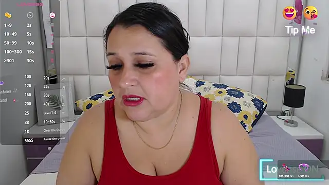 Snapshot of Kerly_Doll chatting on February 25, 2:33 pm Kerly Doll online show from February 25, 2:33 pm