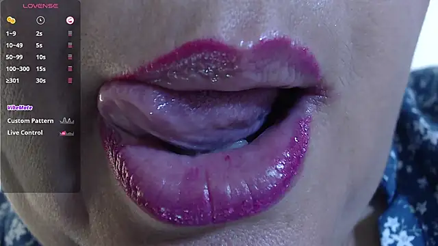 Snapshot of Kerly_Doll chatting on March 8, 12:55 am Kerly Doll online show from March 8, 12:55 am