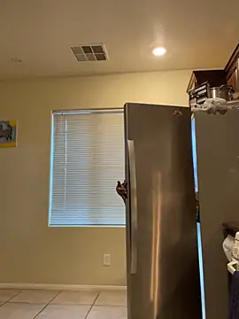 Snapshot of Cum2Charm chatting on October 13, 2:06 pm Cum2Charm online show from October 13, 2:06 pm