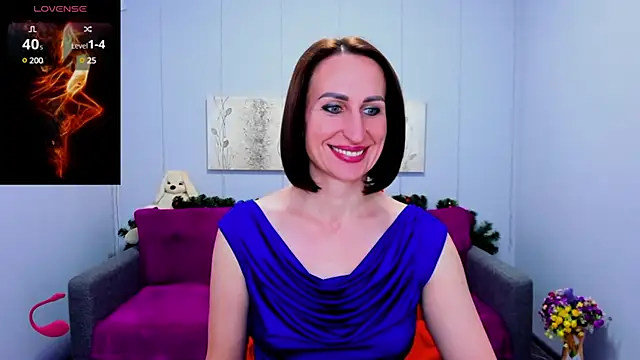 Snapshot of Nia_Smithh chatting on December 25, 3:28 pm Nia Smithh online show from December 25, 3:28 pm