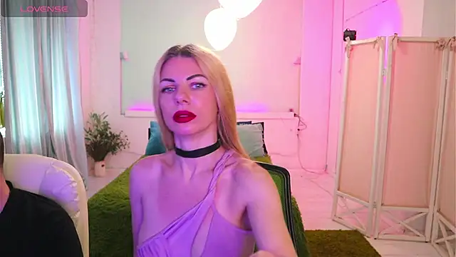 AlisaAleksandr online show from June 15, 11:01 am