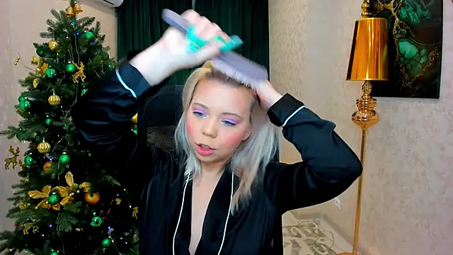 EnergyBunny 1 online show from December 27, 8:18 pm