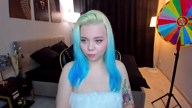 EnergyBunny 1 online show from December 5, 7:43 pm