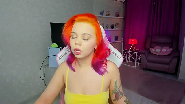 EnergyBunny 1 online show from April 29, 5:17 pm