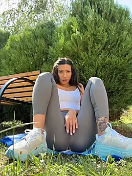  MiaQueen  online show from August 1, 1:32 pm