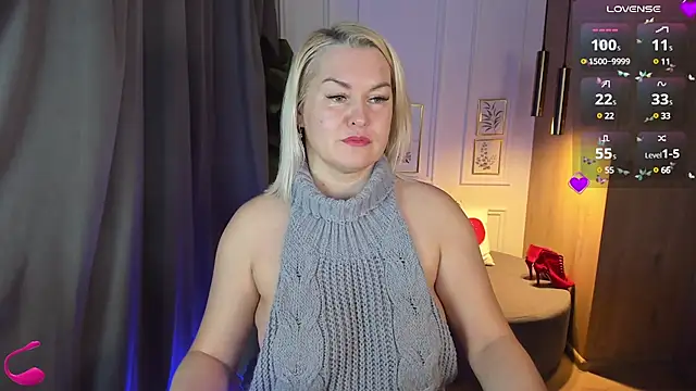 YolandaKiss online show from March 18, 8:26 pm